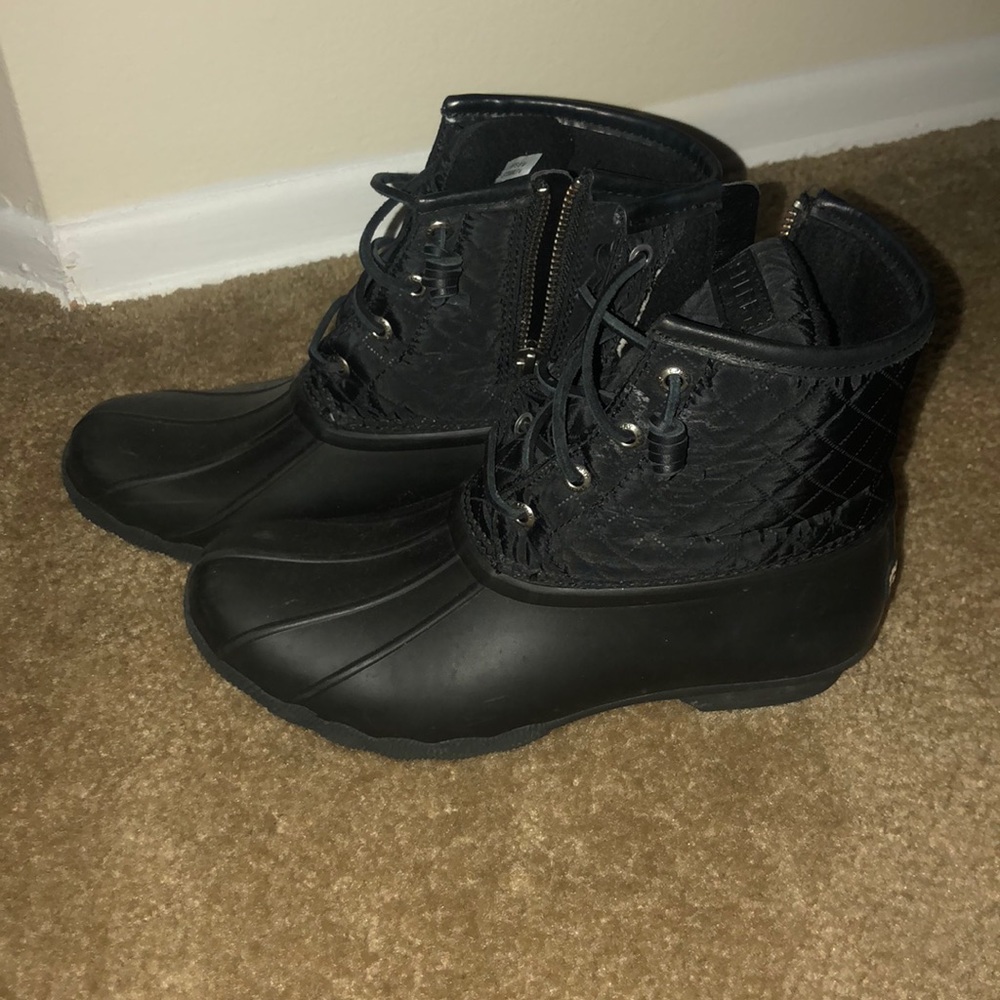 Sperry duck boots!! Women’s size 8